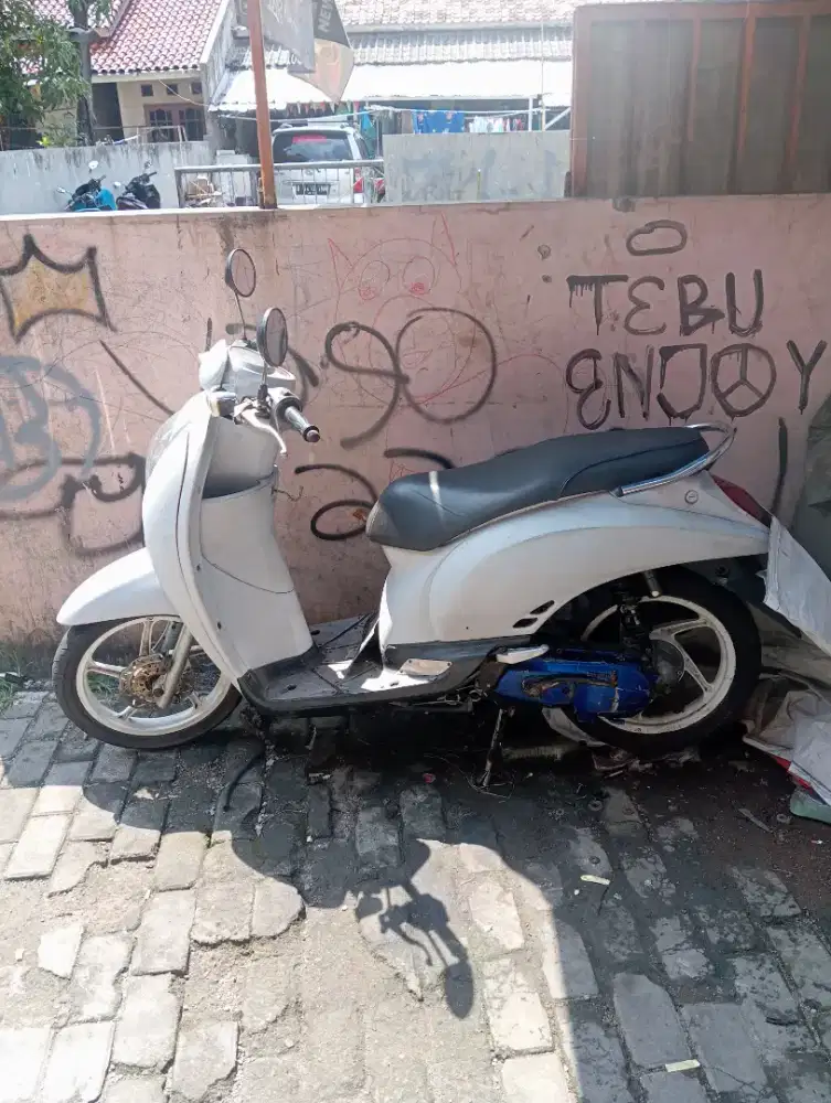 Scoopy karbu 2011 surat bpkb