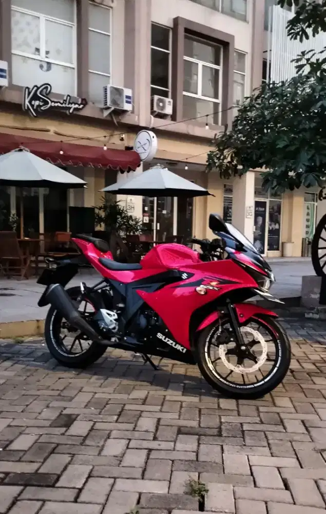 Suzuki GSX R150 Tahun 2017