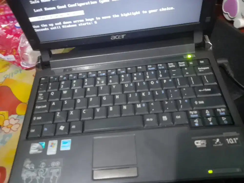 Acer,laptop kecil