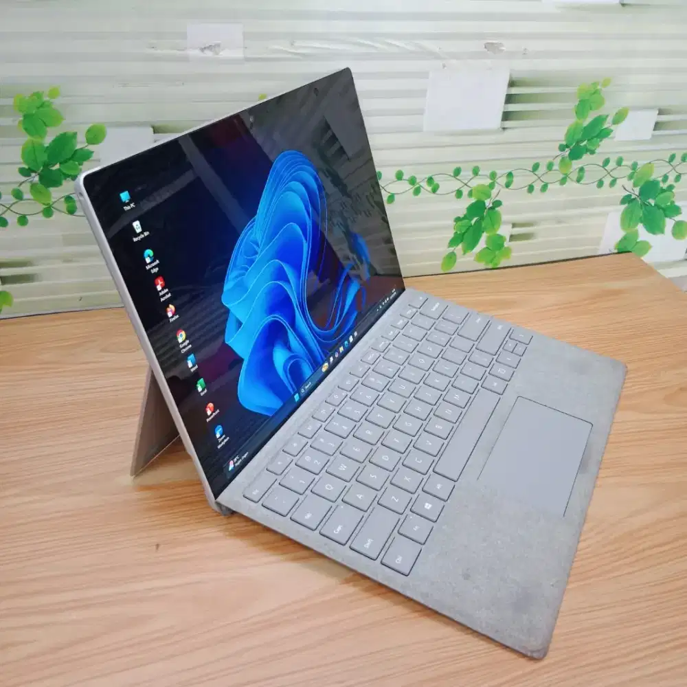 Microsoft Surface Pro5, Tablet 2-in-1