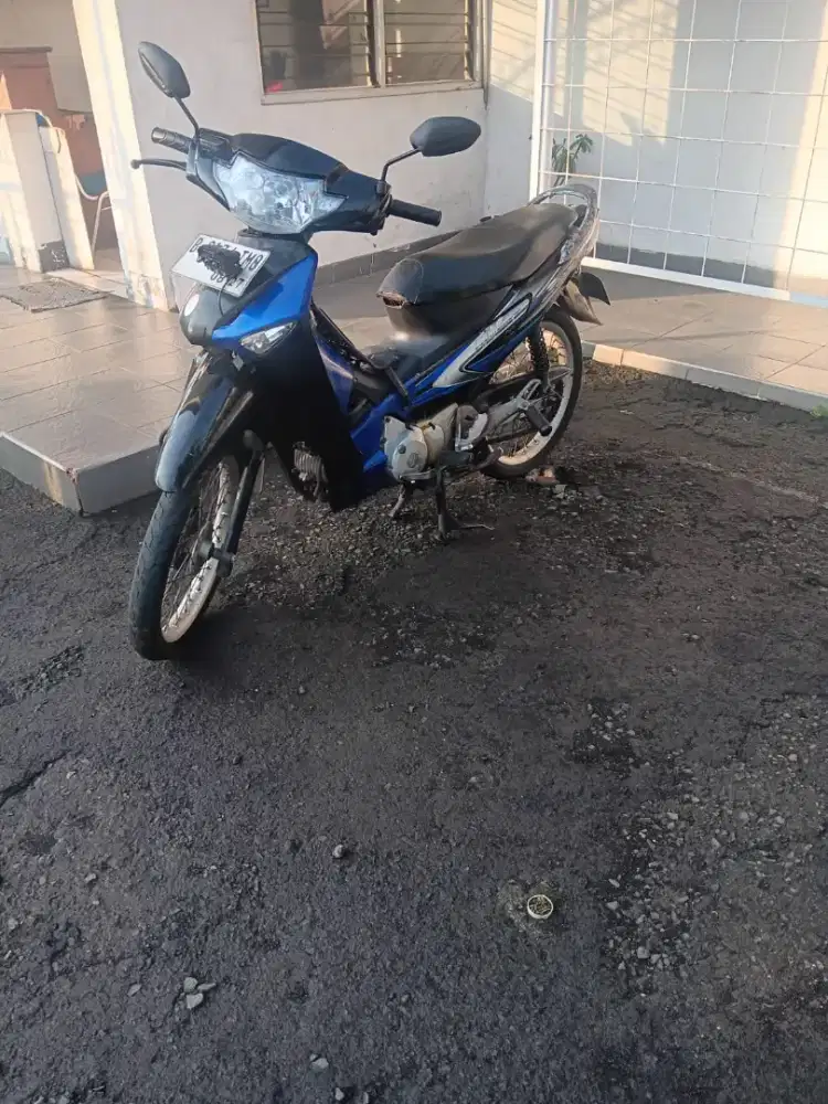 Honda Supra X 125 Ss lengkap mulus