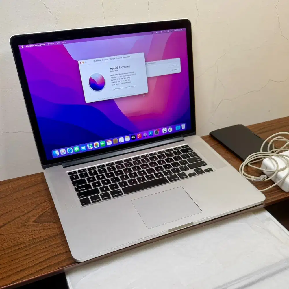 MacBook Pro 15 inch 2015 MJLQ2 Original Fullset Resmi iBox