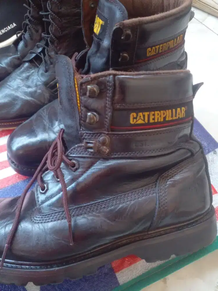 Catterpillar boots original x big boss terawat
