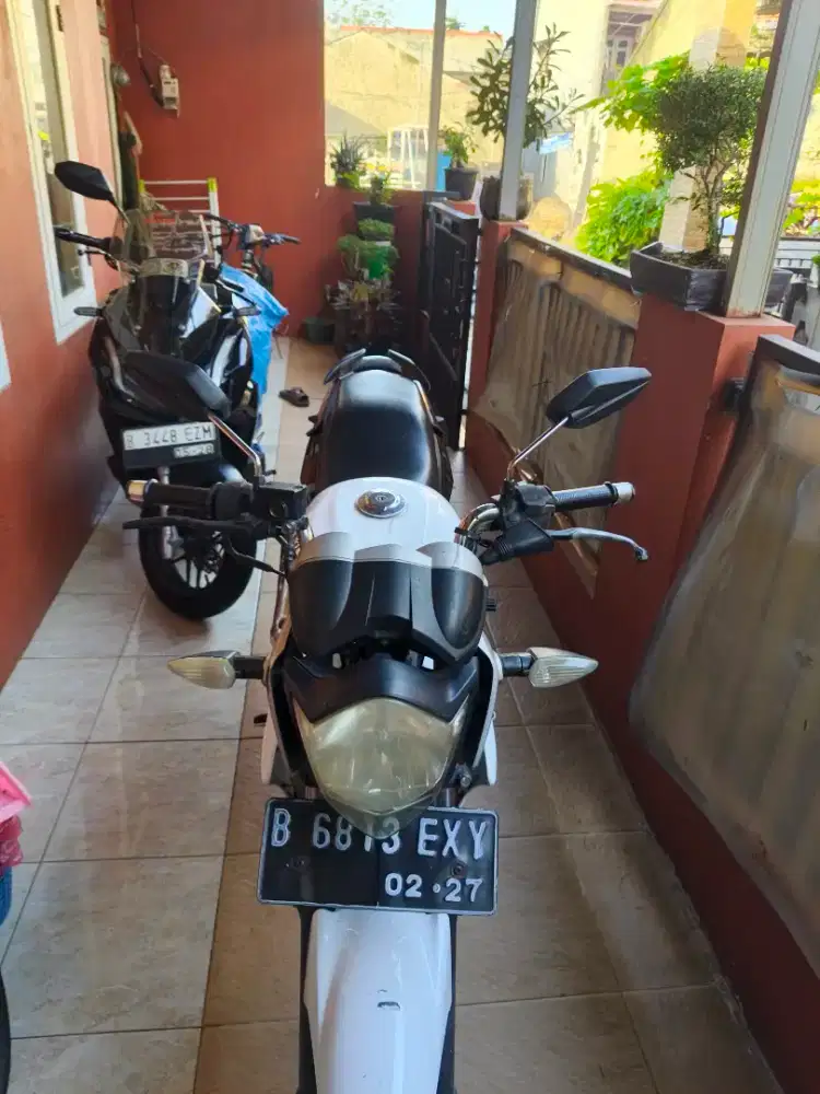 Vixion old 2012