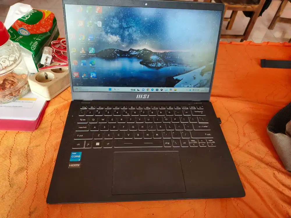 Notebook MSI masih lengkap