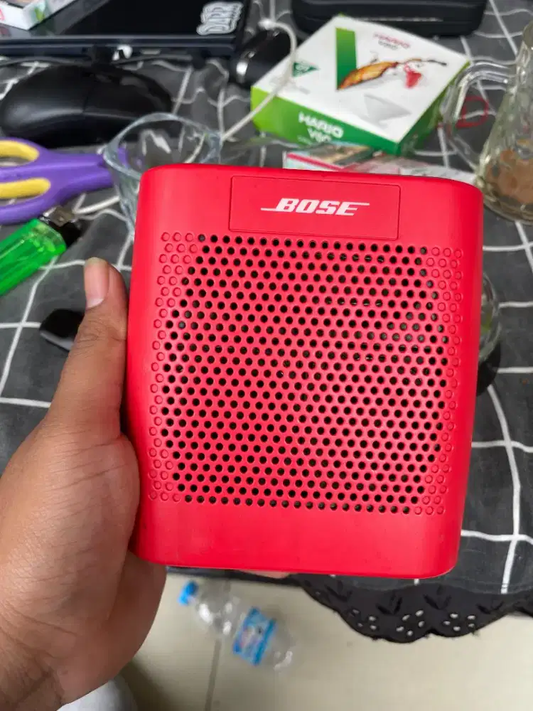 Speaker Bose soundlink color 1 merah