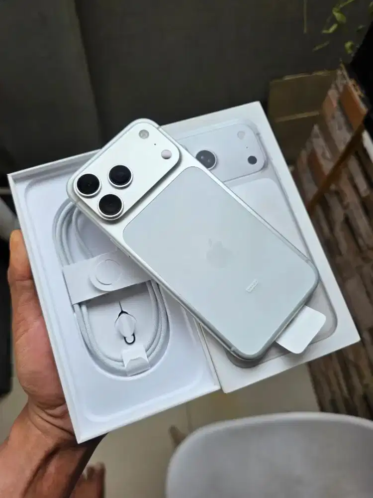 iPhone 17 Pro max 512GB iBox mulus terawat