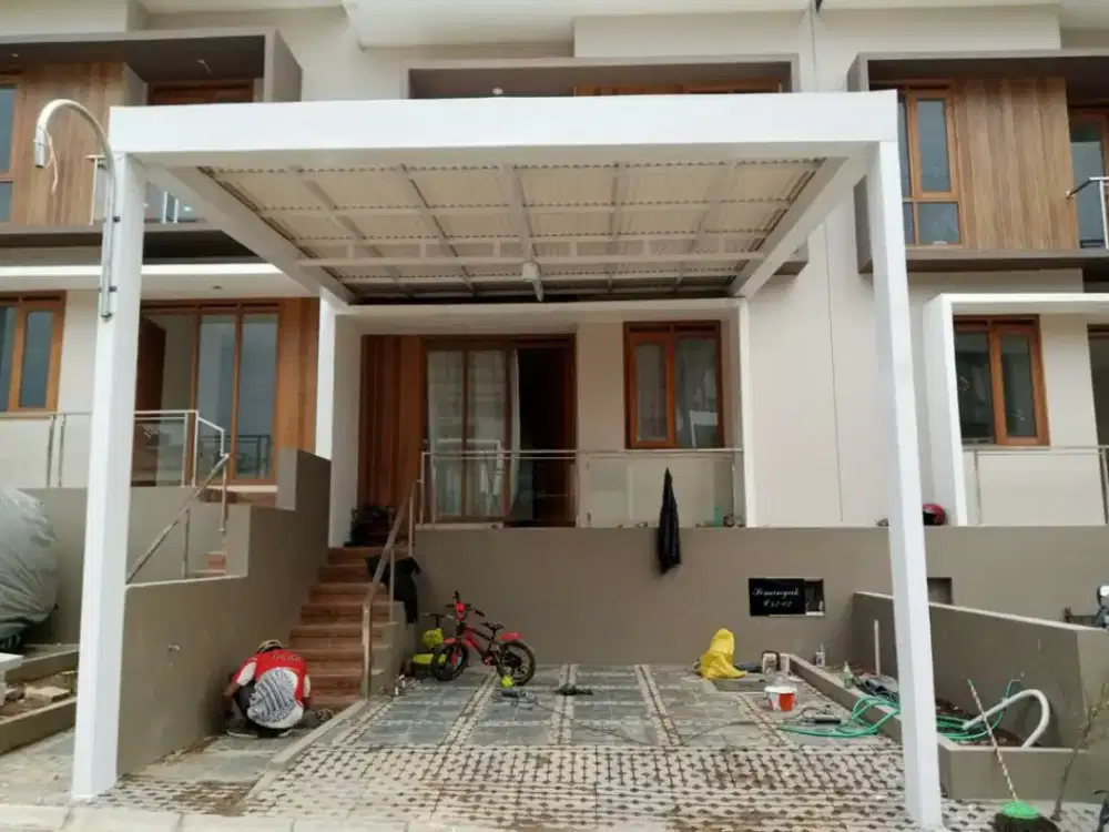 Pemasangan berbagai macam canopy minimalis