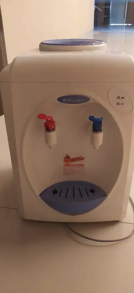 Dispenser miyako