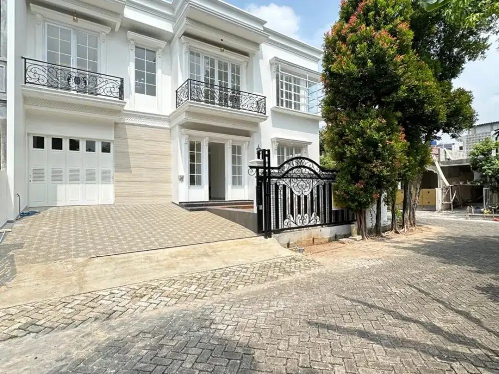 REMPOA TANGERANG SELATAN. BRAND NEW CLASSICAL MODERN DALAM KOMPLEK