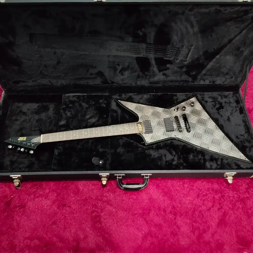 Gitar ESP EX Explorer Diamond Plate