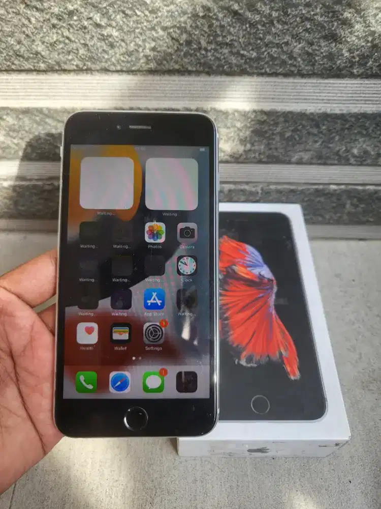 Jual cepat aja iphone 6s plus 32gb resmi ibox