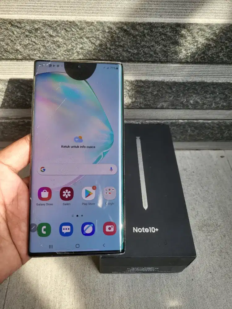 Jual cepat samsung note 10 plus 12/256 Sein Resmi