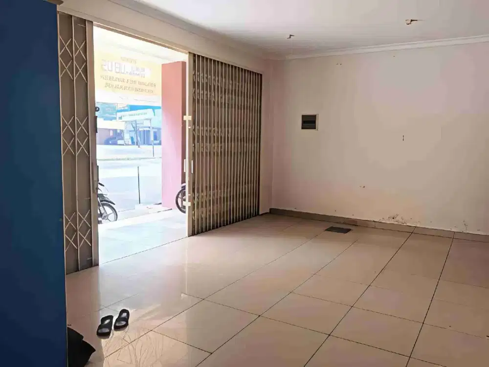 Ruko disewakan 4Lantai Taman Cemara Harapan Indah Bekasi