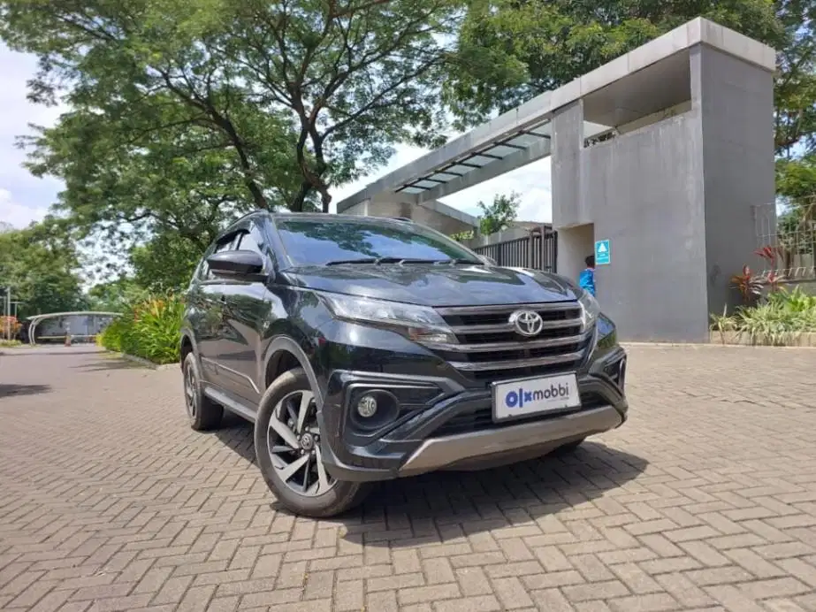 DP Murah Toyota Rush 1.5 S GR Sport Bensin-AT 2022 CEVHB