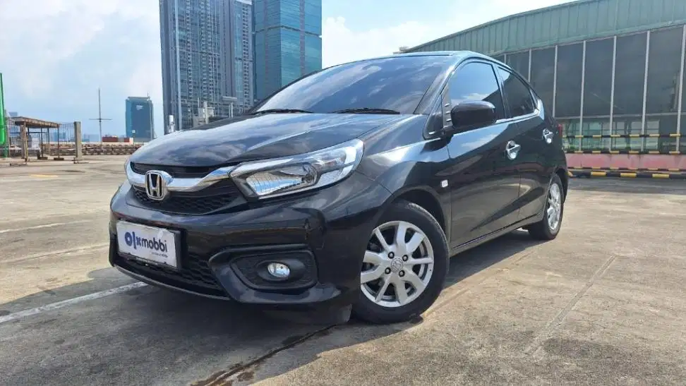 KM Rendah - Honda Brio Satya 1.2 E Bensin-AT 2022