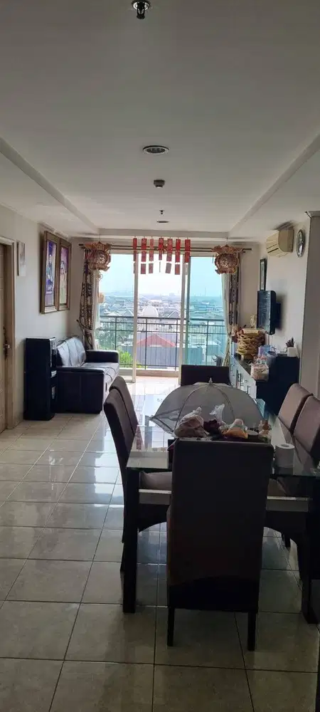 Frenchwalk Lantai Rendah Hadap Utara
