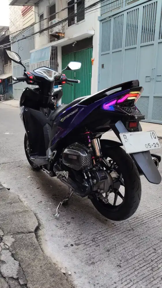 Dijual Honda Vario kzr 2014