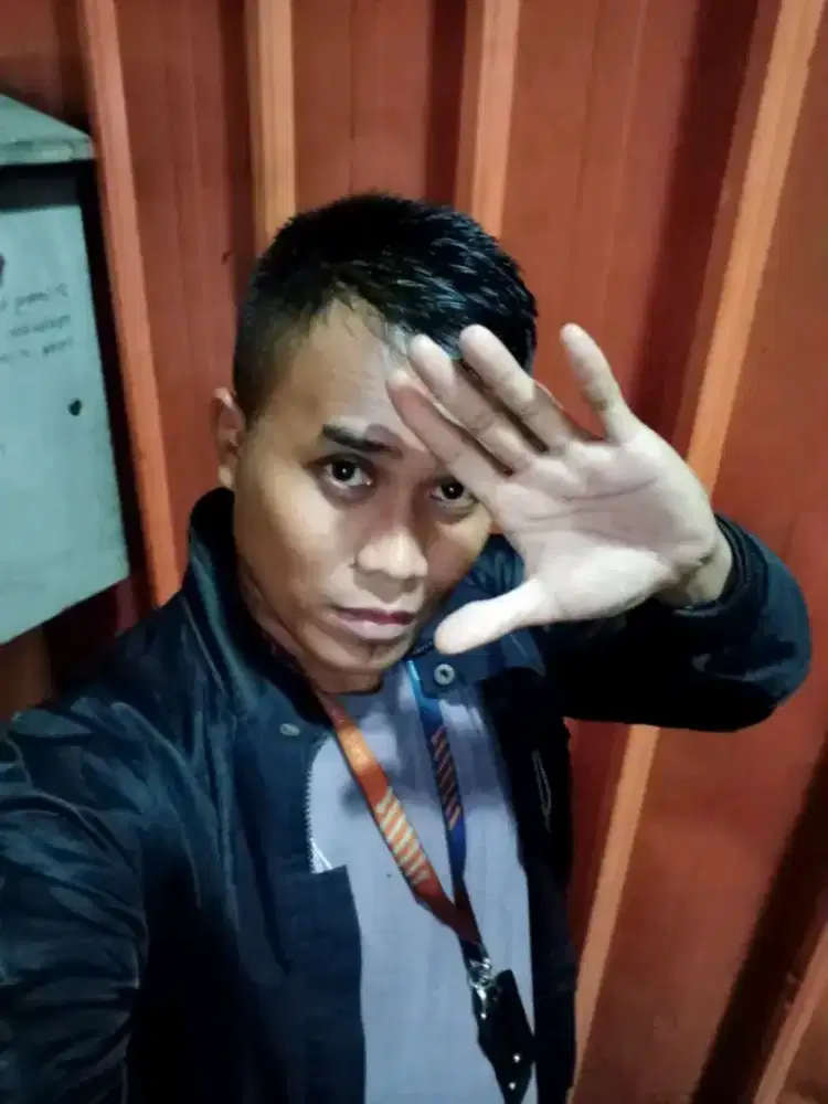 Keamanan jaga rumah toko dan bangunan