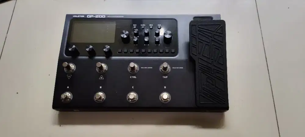 Valeton GP-200 Multi Effects Like New