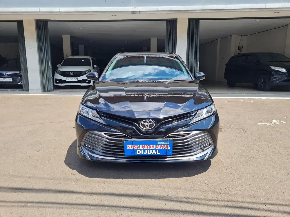 BUNGA MURAH Toyota Camry 2.5V MATIC 2021