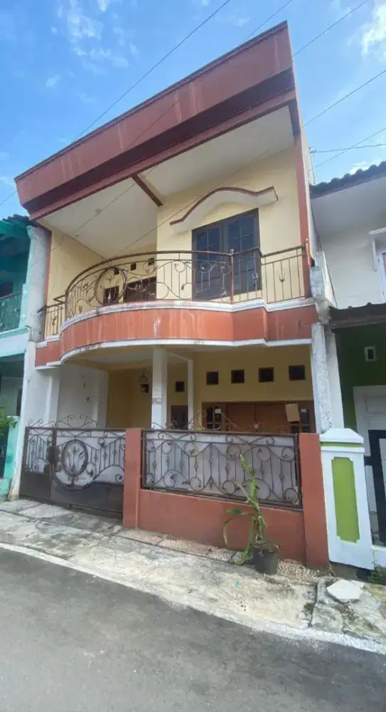 Rumah 2 lantai Banyumanik Semarang