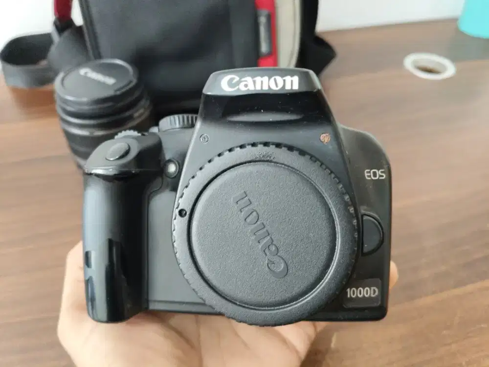 Iklan Kamera Canon EOS 1000D 18-55mm Tas