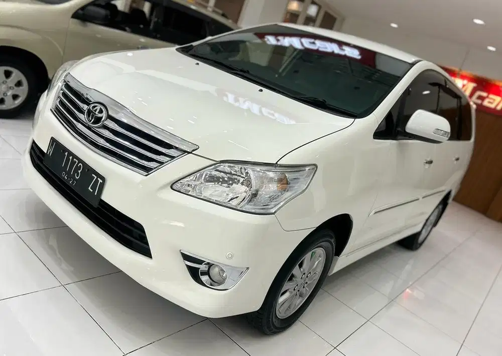 INNOVA V 2.0 Bns AUTOMATIC 2011.PAJAK BARUUU
