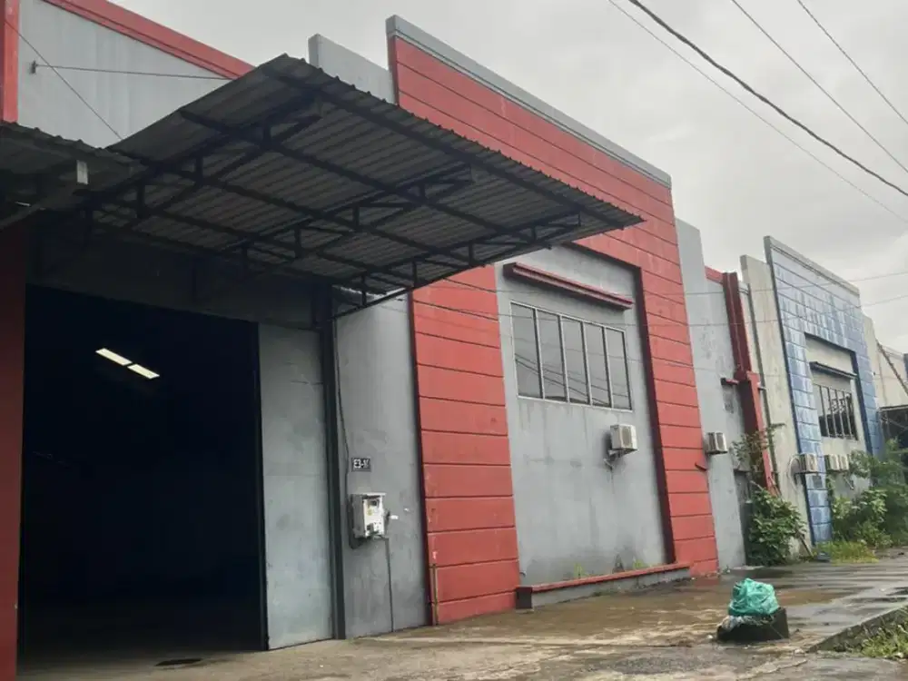 Gudang Parangloe Lt.1050 M2. Ada Office
