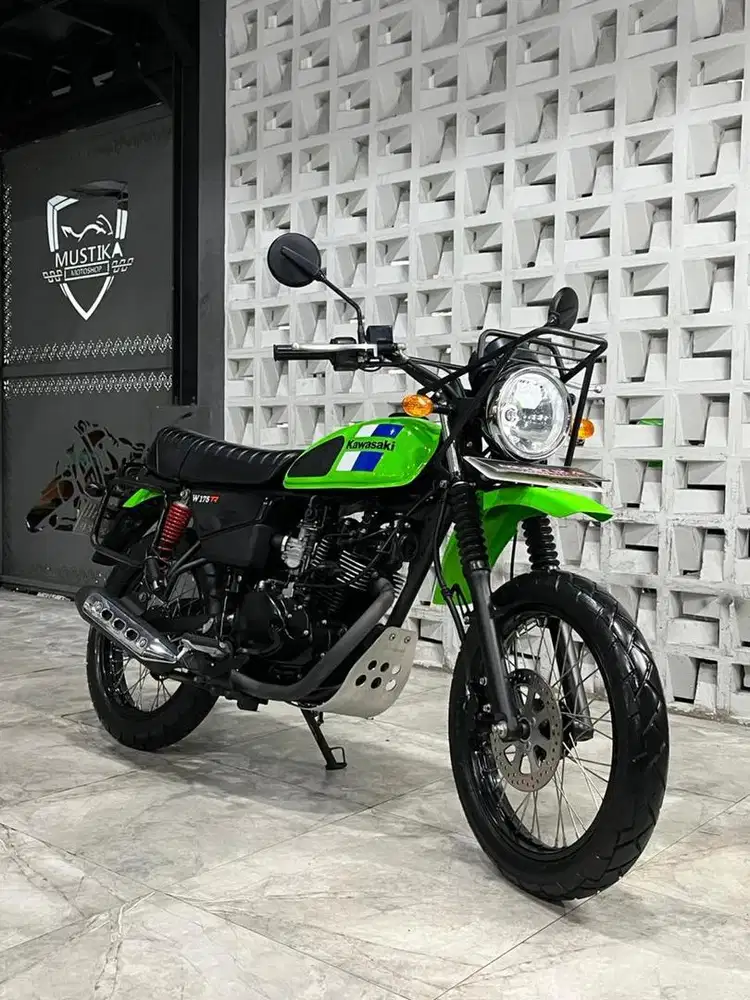 Kawasaki W 175 TR