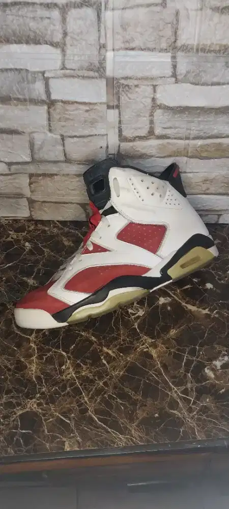 Sepatu basket AirJordan 6 Carmine sz42