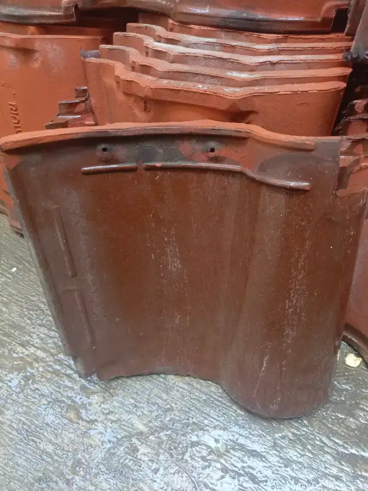 Genteng Kanmuri