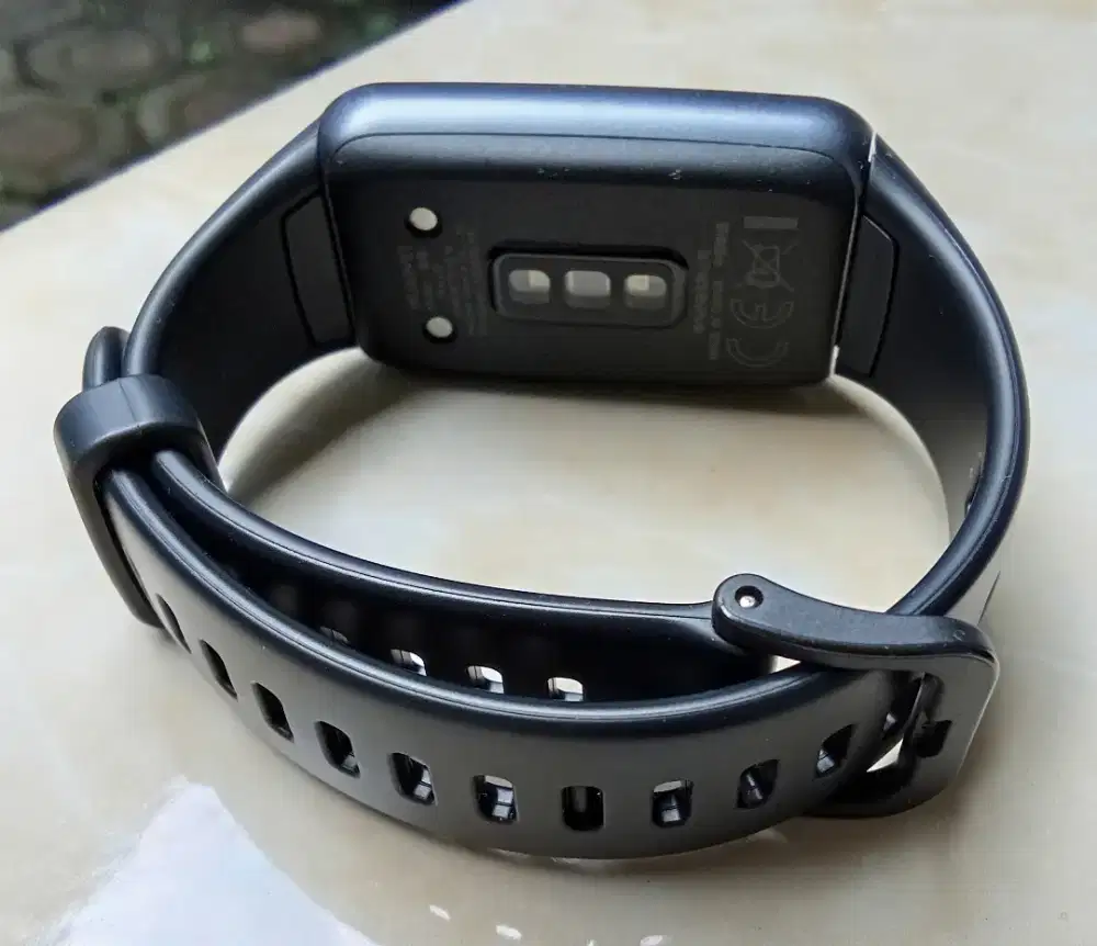 Huawei band 6 baru banget