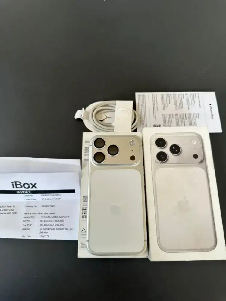 Iphone 17 pro silver ibox 256gb nominus mulus pemakaian sebulan