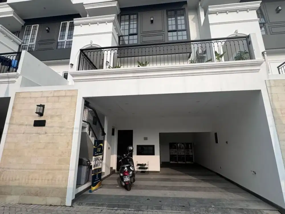 Rumah Baru Dalam Cluster Konsep American Style Siap Huni di Pejaten Barat Jakarta Selatan
