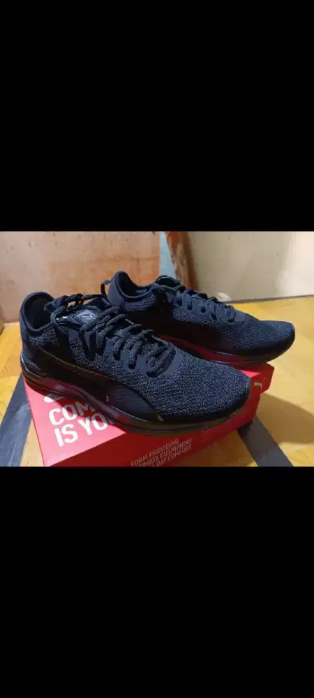 Sepatu puma size 41