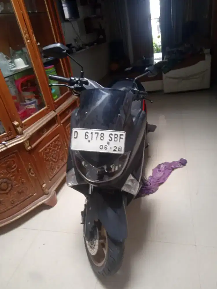 Nmax tahun 2018 full original antik/tt boleh gan cash lebih bagus