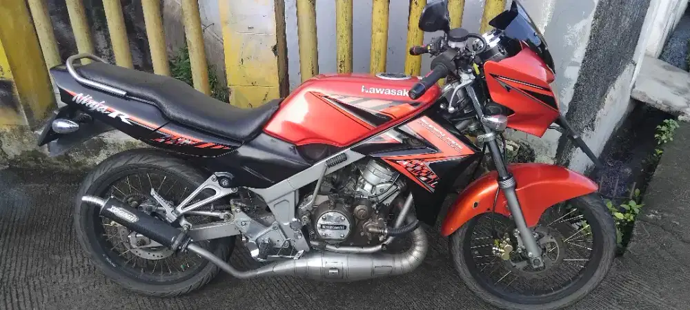 Kawasaki ninja 150 r 2014