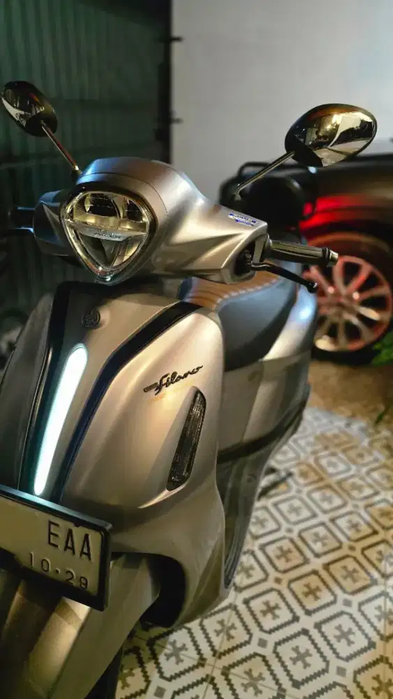 Yamaha Grand Filano Hybrid Lux 2024 Silver