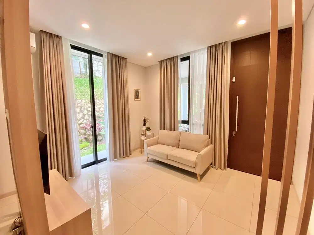 Serenia Hills rumah Hoek lebak bulus
