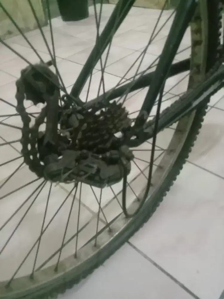 Sepeda MTB Hitam