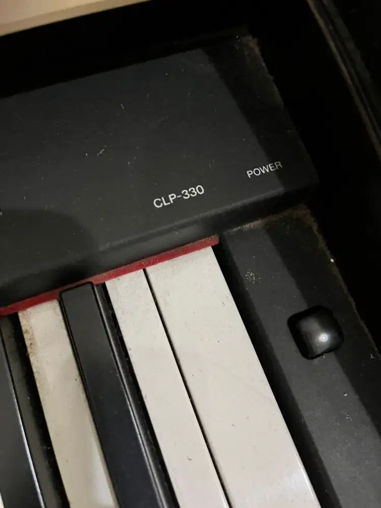 Yamaha Clavinova CLP 330