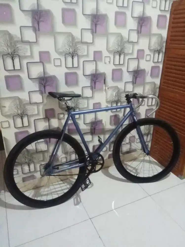 Sepeda fixie rem torpedo