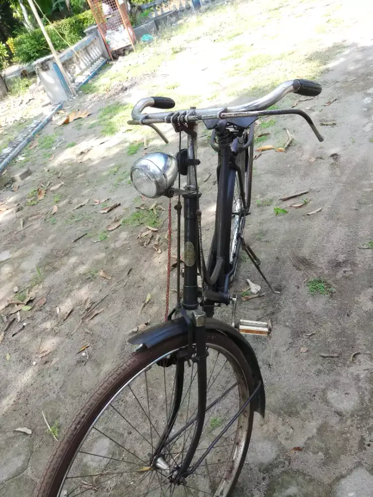 Sepeda onthel gazelle seri 90