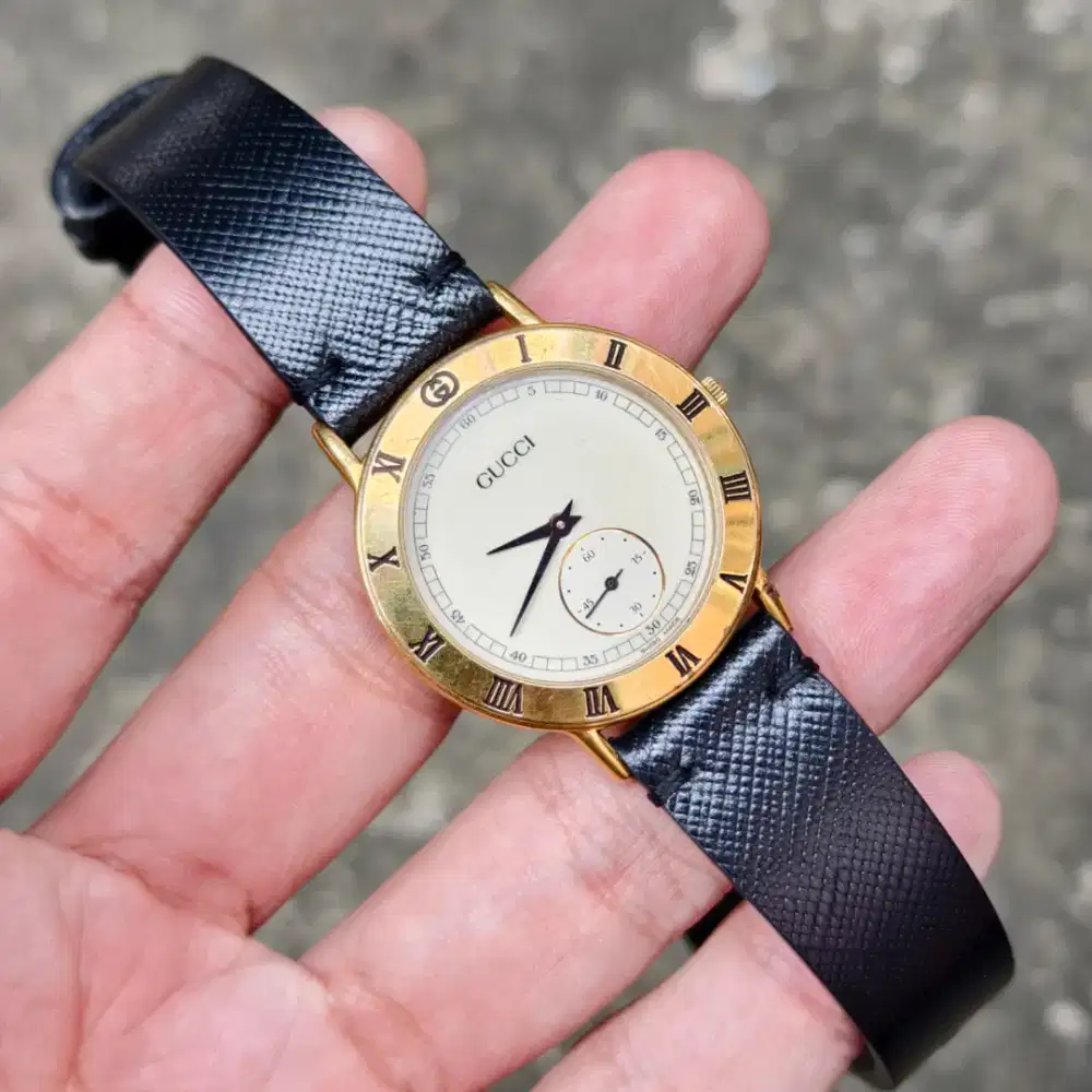 Jam tangan gucci original