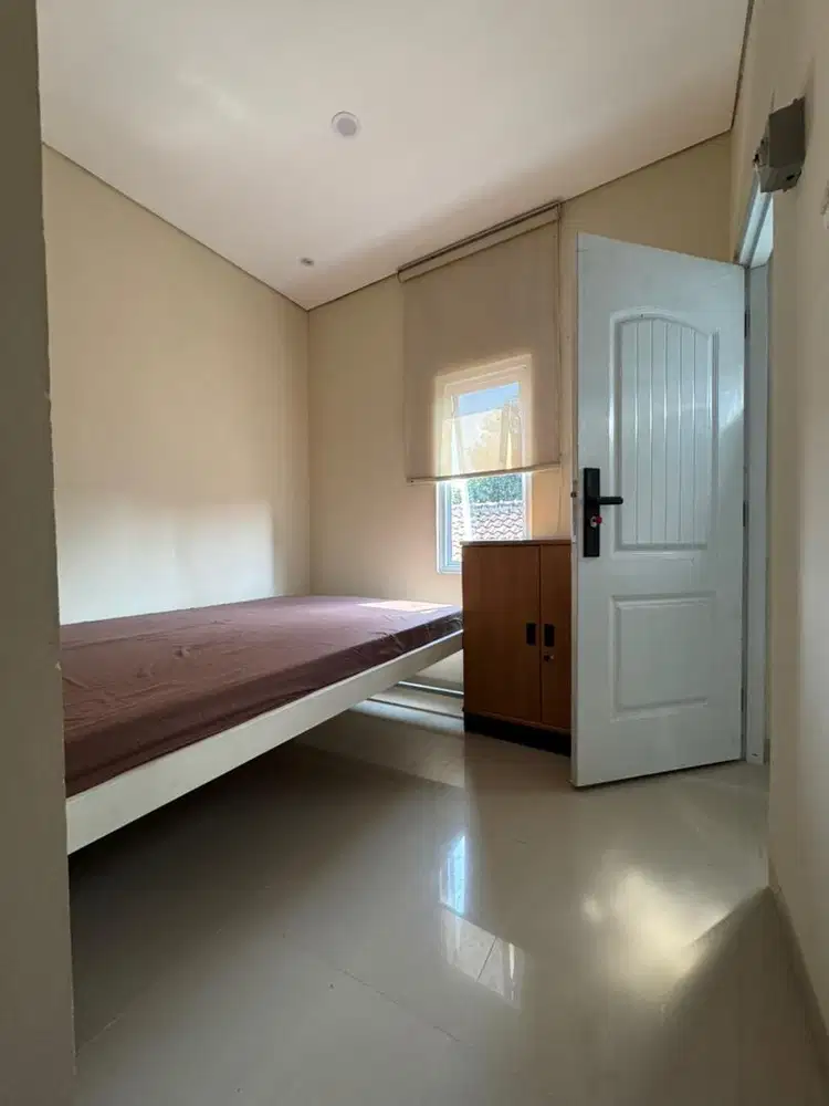Kost-Kostan Putra/Putri