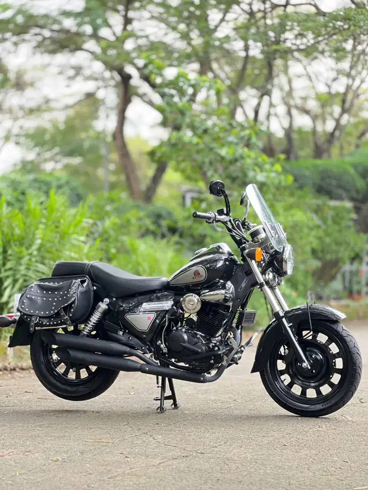 BENELLI MOTOBI 200 EFI 2024 HITAM KM 500 PERAK PAJAK ON SUPER GRESS