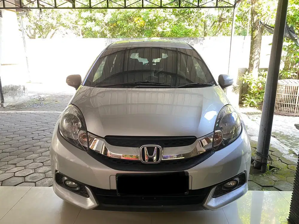 Honda Mobilio Tahun 2015 Silver