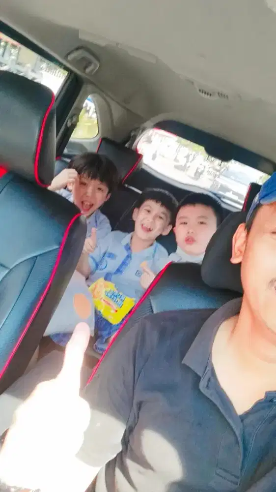 Antar jemput sekolah