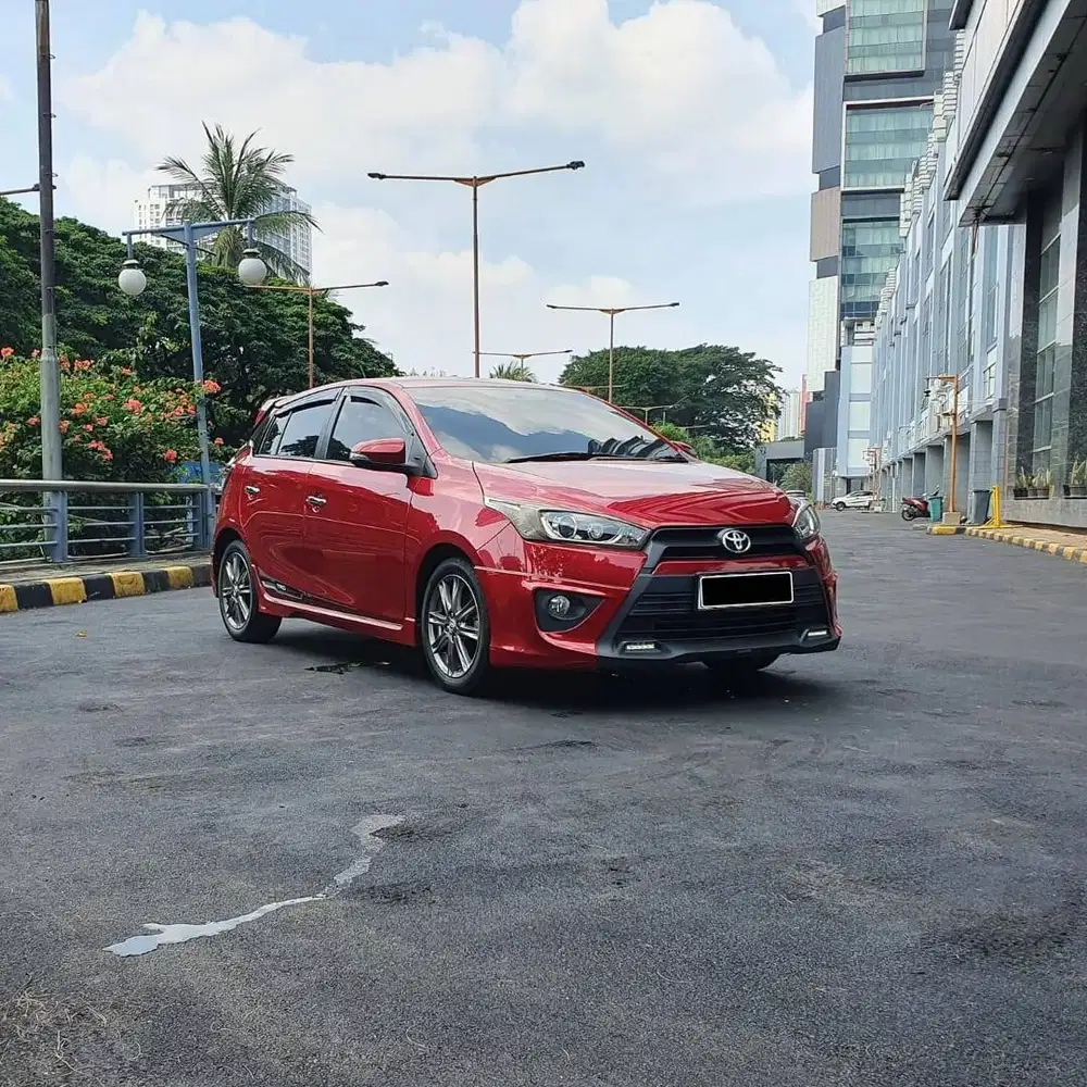 YARIS S TRD 2014 LOW KM